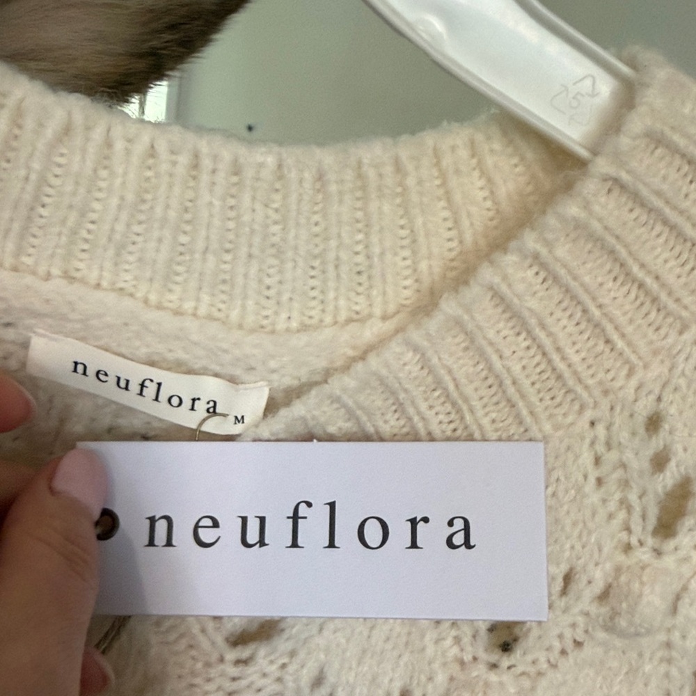 NWT Neuflora Newbury Sweater - Picture 3 of 3